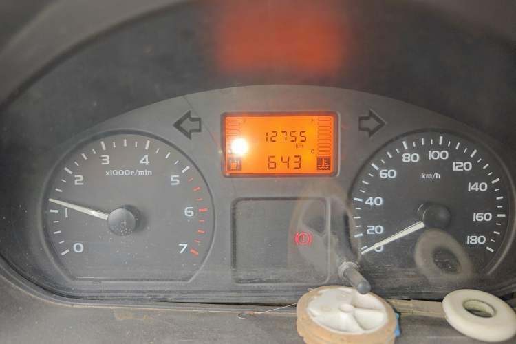 Used Wuling Rongguang 2011 1.2L Base Version Odometer Close Up