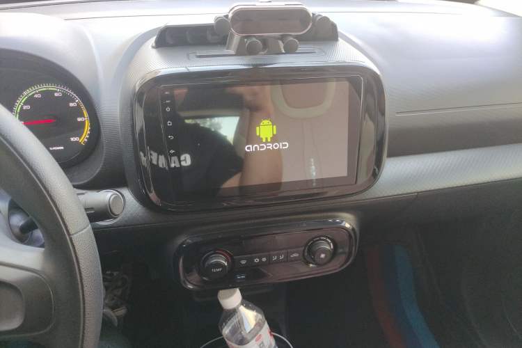 Used Roewe Clever 2022 311km QiQi BoBo Edition Audio And AC Panel