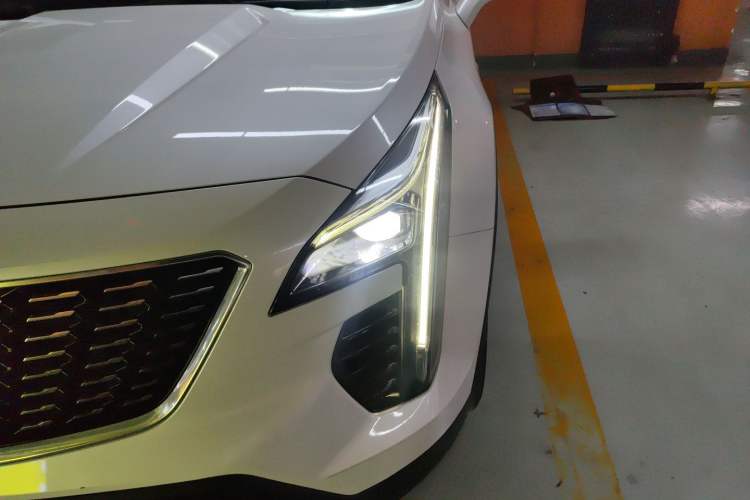 Used Cadillac XT4 2022 28T Two-Wheel Drive Prestige Version
