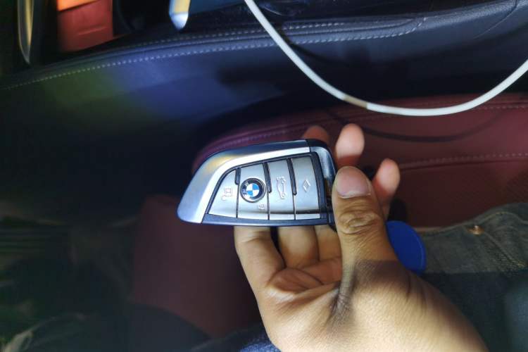 Used BMW 5 Series New Energy 2022 Restyled 535Le Pioneer Edition M Sport Package Vehicle Key