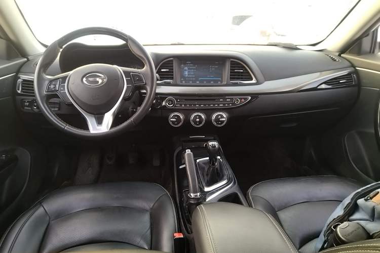 Used GAC Trumpchi GA6 2016 235T Manual Elite Edition Center Console