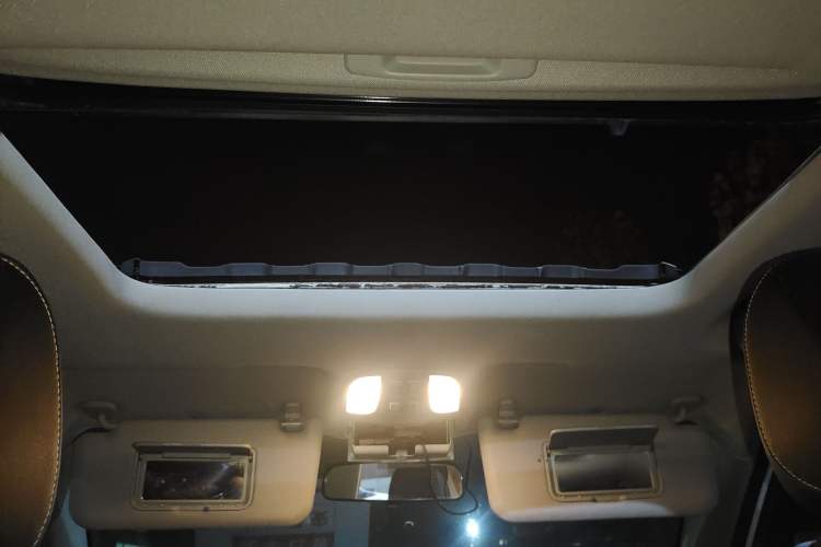 Used JAC Refine S4 2019 1.6L CVT Superior Edition