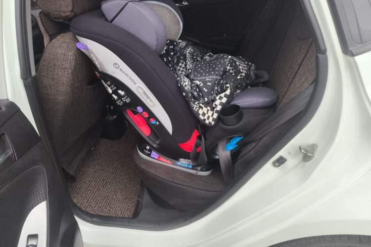 Used Hyundai Verna Ray 2014 1.4L Automatic TOP