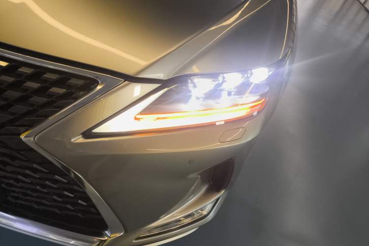 Used Lexus RX 2020 Revised Version 450hL Four-Wheel Drive Elegant Edition 7 Seats