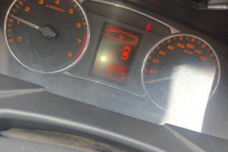 Used Geely Auto Vision 2016 1.5L Manual Happiness Edition
