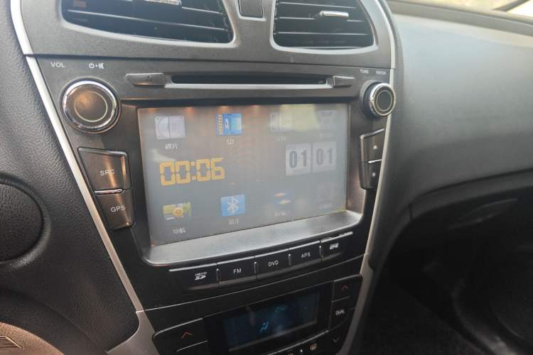 Used GAC Trumpchi GS5 2012 2.0L Manual Two-Wheel Drive Comfort Edition