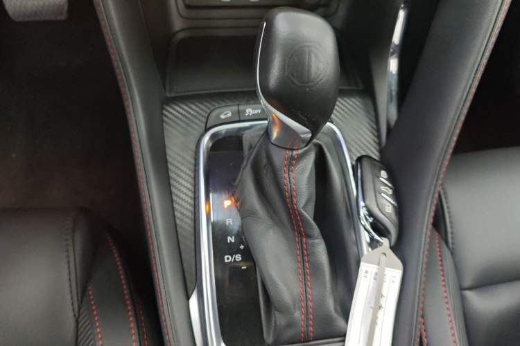 Used MG ZS 2020 180 DVVT Automatic Lite Gear Lever