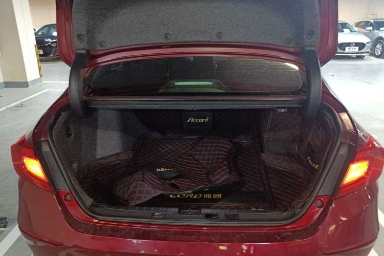 Used Honda Accord 2018 260TURBO Luxury Edition China V Emission Standard
