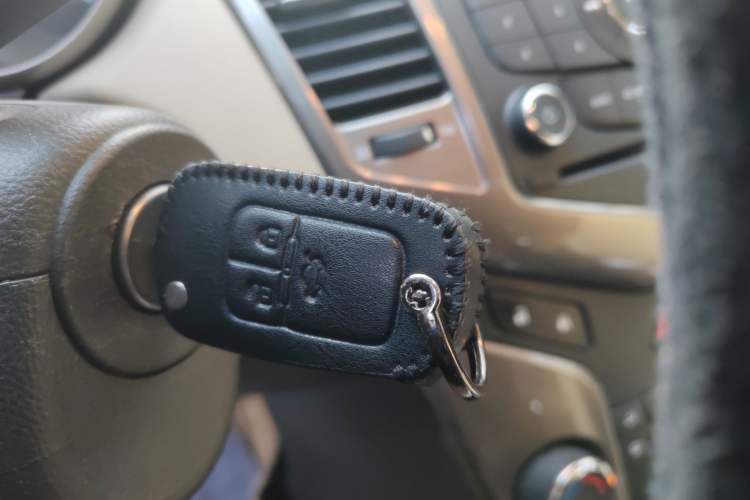 Used Chevrolet Cruze 2015 1.5L Classic SE AT