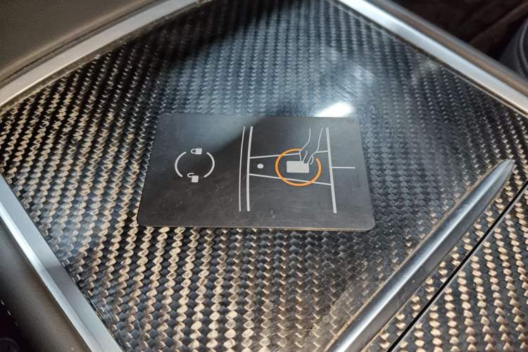 Used Tesla Model 3 2021 Standard Range Rear-Drive Upgraded Version Vehicle Key