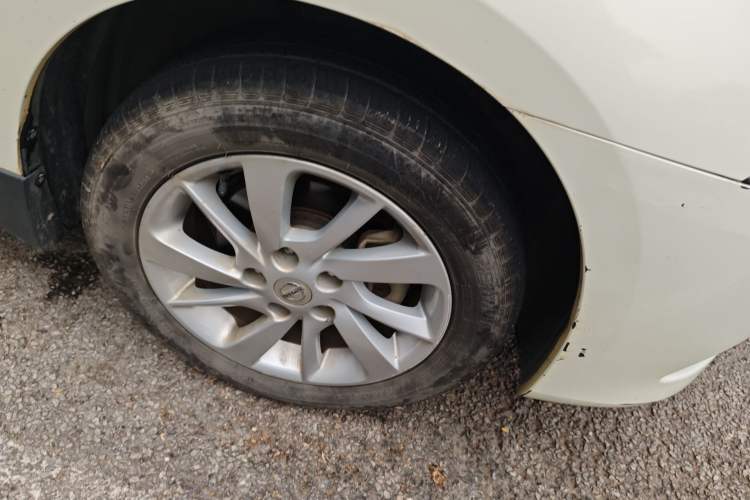 Used Nissan Sylphy 2014 1.6XV CVT Deluxe Edition
