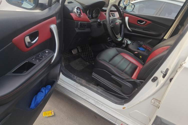 Used Haval H1 2015 1.5L AMT Luxury Model