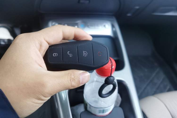 Used BYD Dolphin 2025 Smart Drive Version 420 km Freedom Edition
