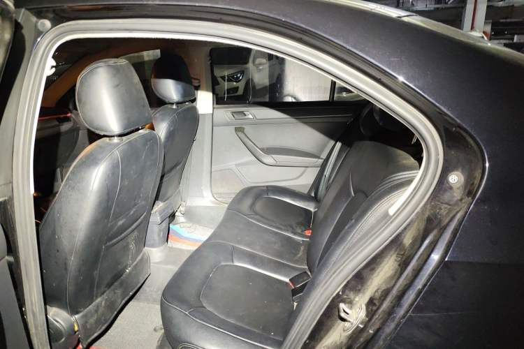 Used Volkswagen Santana 2016 1.6L Manual Fashion Edition Left Rear Seat