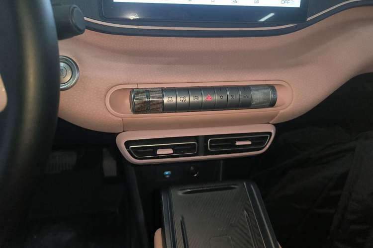 Used BYD Seagull 2024 Honor Edition 305km Freedom Version Gear Lever