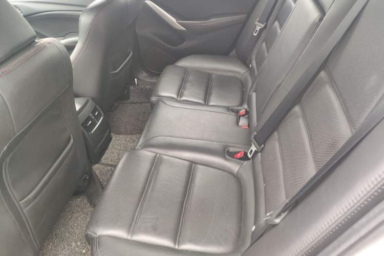 Used Mazda Atenza 2014 2.5L Blue Sky Prestige Edition Left Rear Seat