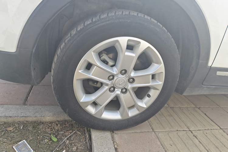 Used CHANGAN CS15 2016 1.5L Manual Fashion Edition
