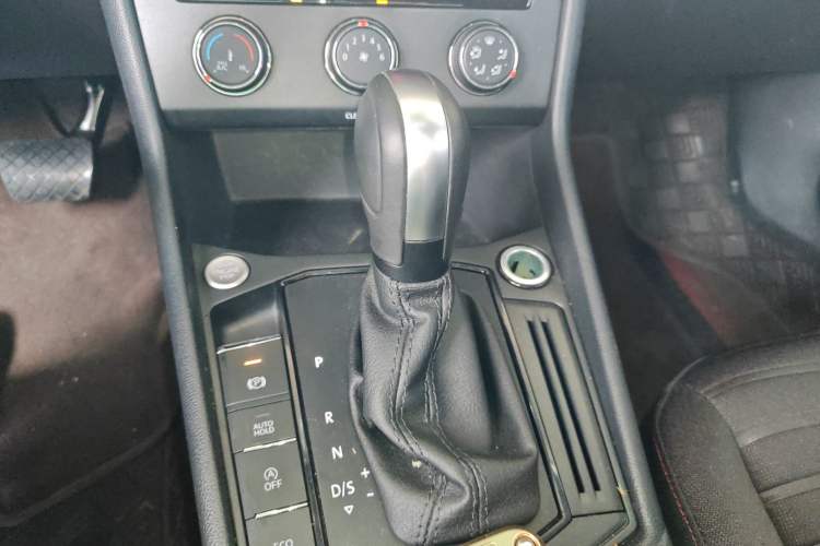 Used Volkswagen Lavida 2024 300TSI DSG Starry Sky Deluxe Edition