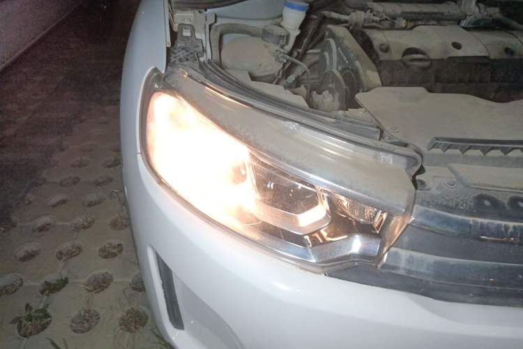 Used Citroen C3-XR 2017 1.6L Automatic Fashion Model Right Front Headlight