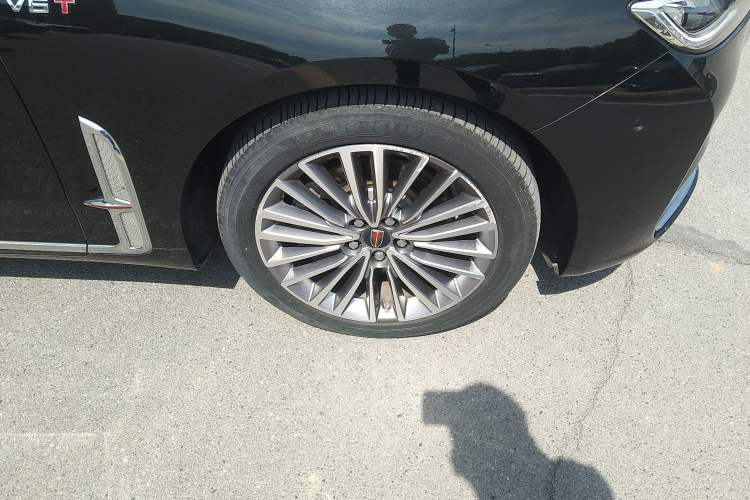 Used Hongqi H9 2020 3.0T Smart Connect Flagship Edition Right Front Wheel Hub