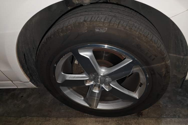 Used Audi Q5 2017 Plus 40 TFSI Ambition Model