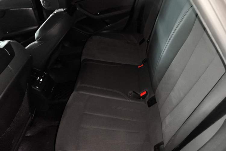 Used Audi A4L 2024 45 TFSI quattro Prestige Dynamic Edition