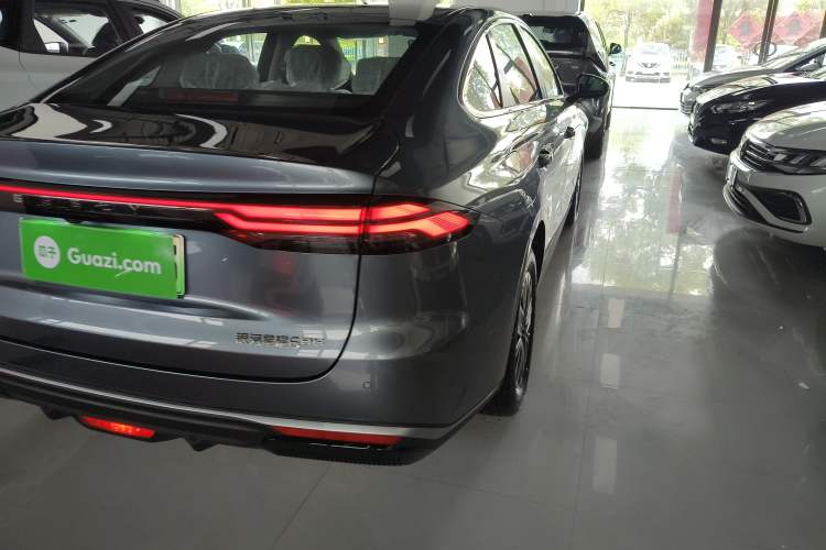 Used Geely Galaxy Stellar 6 2026 Model 125km Free-Style Edition Exterior 3