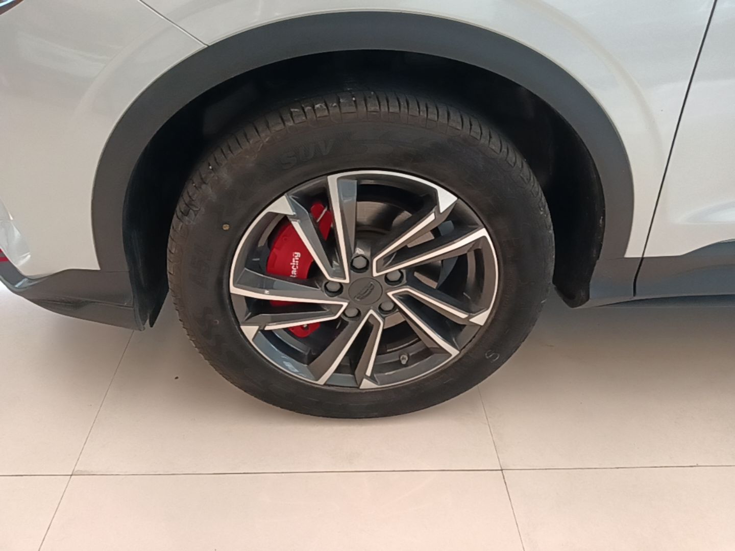 Geely Auto Coolray 2023 1.5T DCT Platinum Edition — снимка 10