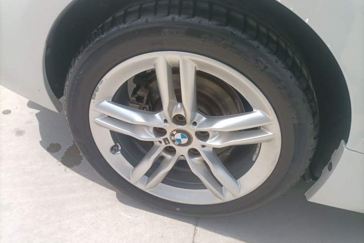 Used BMW 1 Series 2020 120i M Sport Package Right Rear Wheel Hub