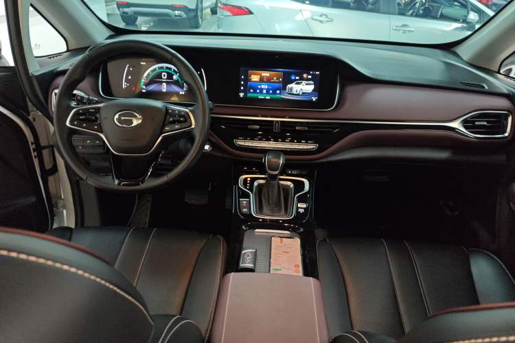 Used GAC Trumpchi M6 2023 PRO 270T DCT Luxury Edition