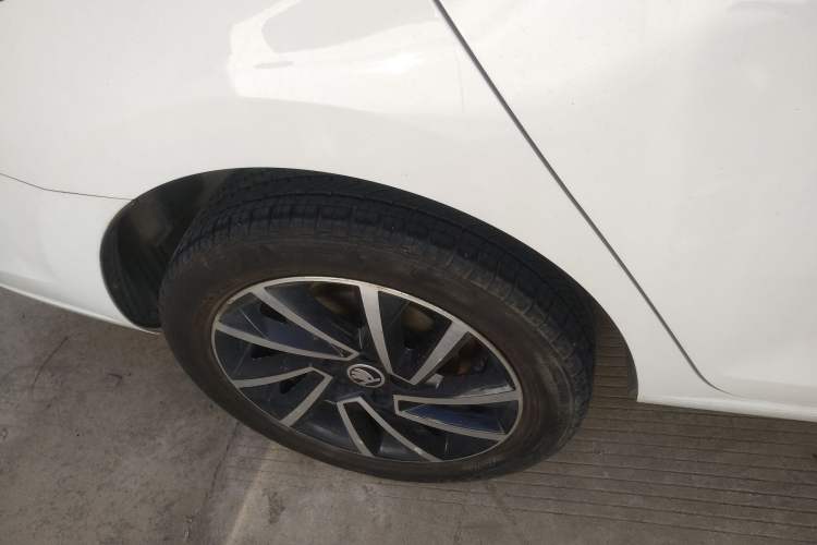 Used Skoda Rapid 2022 1.5L Automatic Comfort Edition
