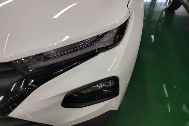 Used Chevrolet Trailblazer 2019 435T Redline CVT Two-Wheel-Drive Sharp Edition China VI Standard