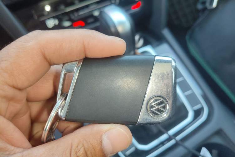 Used Volkswagen Magotan 2020 330TSI DSG Leading Model
