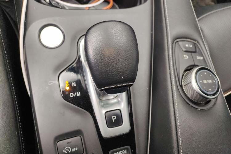 Used Infiniti QX50 2018 2.0T Two-Wheel Drive Fashion Edition