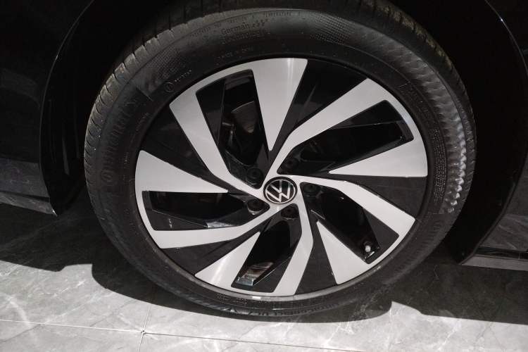 Used Volkswagen Passat 2025 Pro 380TSI Starry Dragon Edition