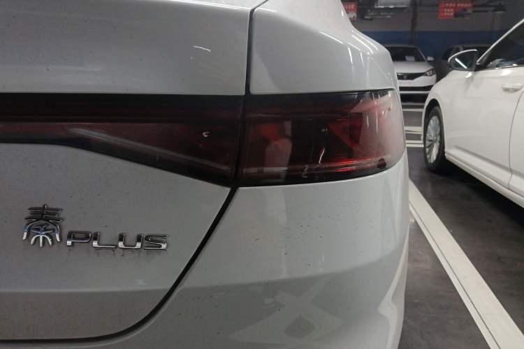 Used BYD Qin PLUS 2021 EV 500KM Luxury Model
