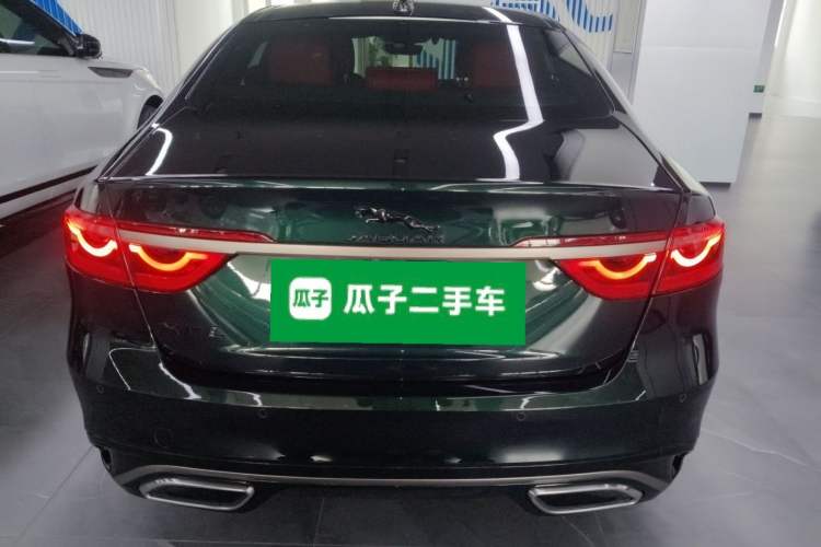 Used Jaguar XFL 2023 XFL 2.0T P250 Two-Wheel-Drive Elite Sport Gold Edition
