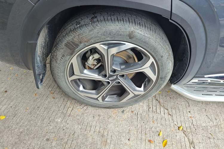 Used Geely Auto Monjaro L 2024 2.0TD High-Power Automatic Two-Wheel Drive Yunqi Version Exterior 5