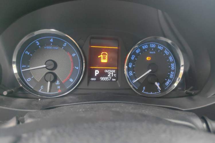 Used Toyota Corolla 2017 1.2T CVT GL-i
