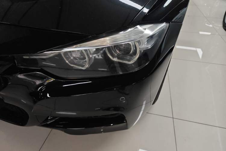 Used BMW 3 Series 2018 320i M Sport Night Edition
