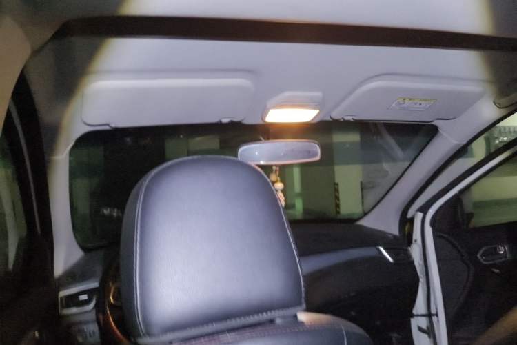 Used Karry K60 2017 1.5L Manual Flagship Model Headliner