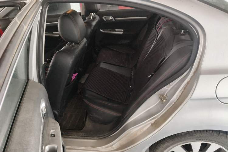 Used Great Wall C50 2013 1.5T Manual Fashion Edition Left Rear Seat