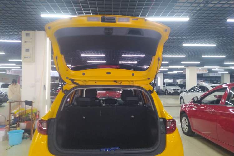 Used Kia kx1 Stonic 2021 1.4L Automatic Fun & Sport Edition
