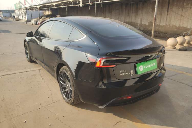 Used Tesla Model 3 2023 Long-Range All-Wheel-Drive Version
