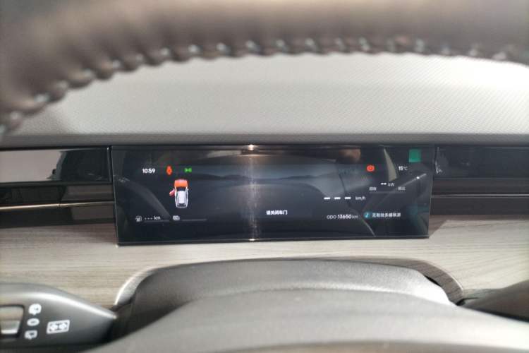 Used JETOUR Shanhai L6 2024 1.5TD DHT ULTRA
