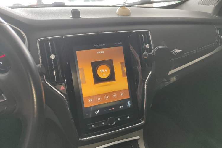 Used Roewe RX5 2020 20T Manual 4G Connect Million Edition