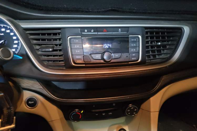 Used Buick GT 2017 15N Manual Elite Version