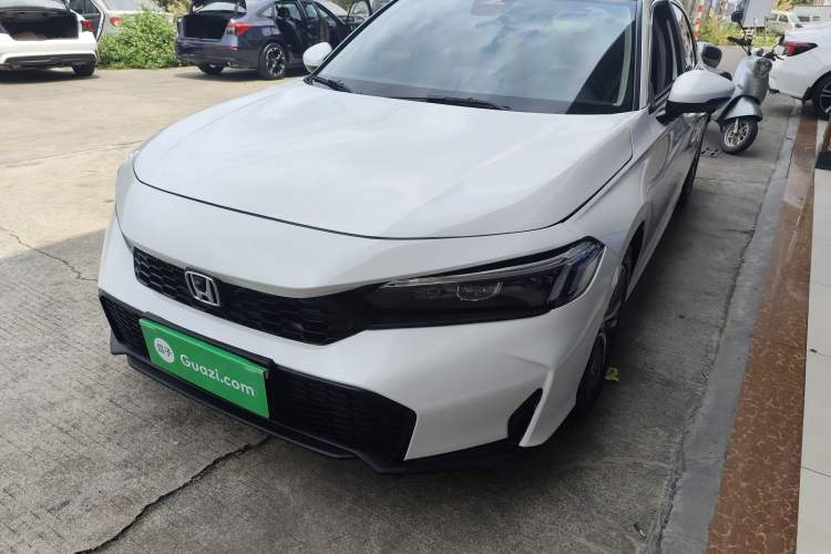 Used Honda Civic 2025 240TURBO CVT Smart & Fun Plus