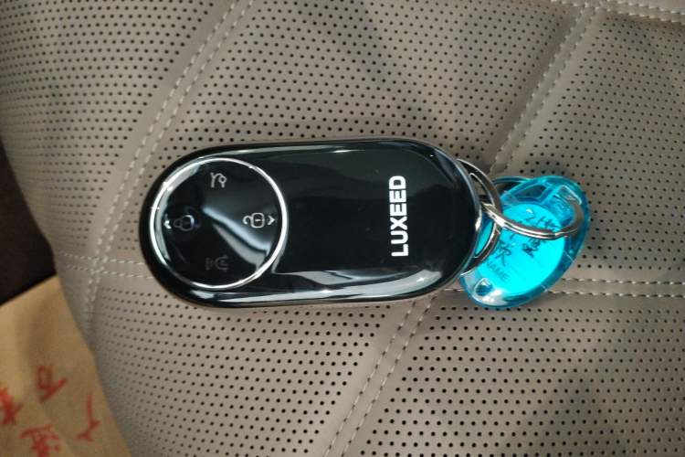 Used Hima Stelato S9 2025 Extended-Range Ultra Interior 1