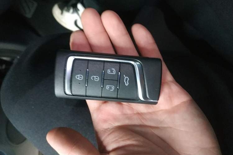Used GAC Trumpchi M8 2019 320T Ultimate Edition Vehicle Key